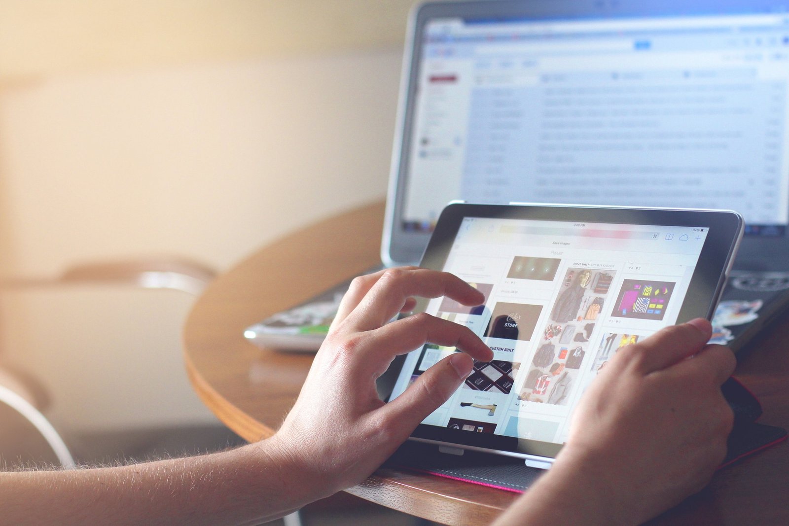 Customer Retention Strategies for eCommerce related to UX